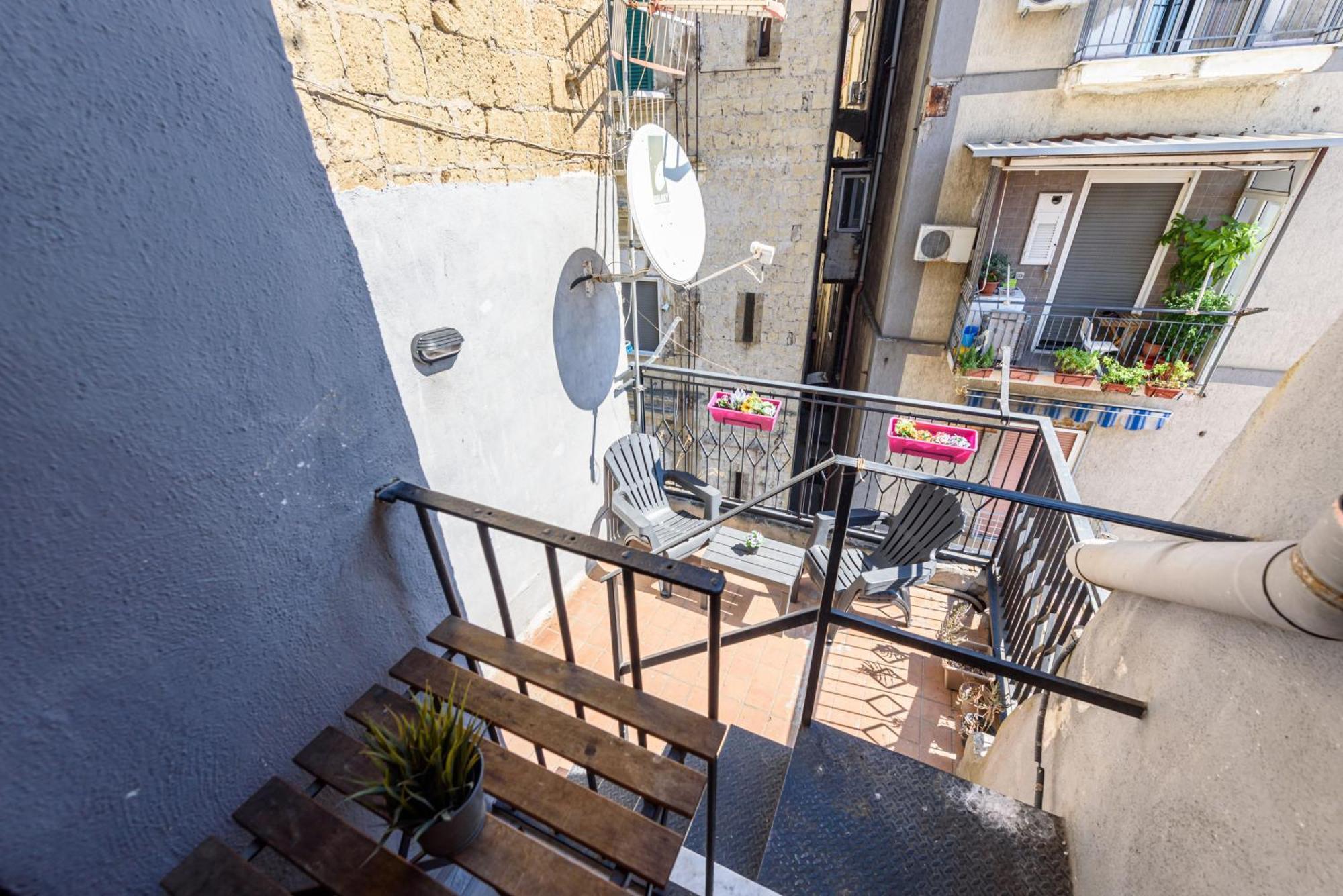 Ferienwohnung La Terrazzina Sul Porto Neapel Exterior foto