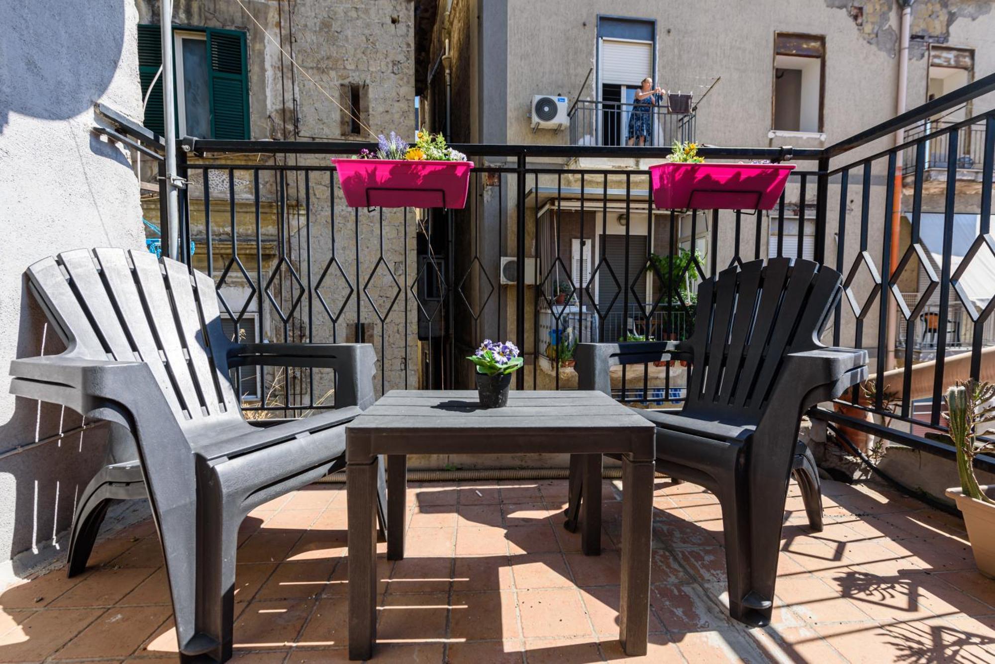 Ferienwohnung La Terrazzina Sul Porto Neapel Exterior foto
